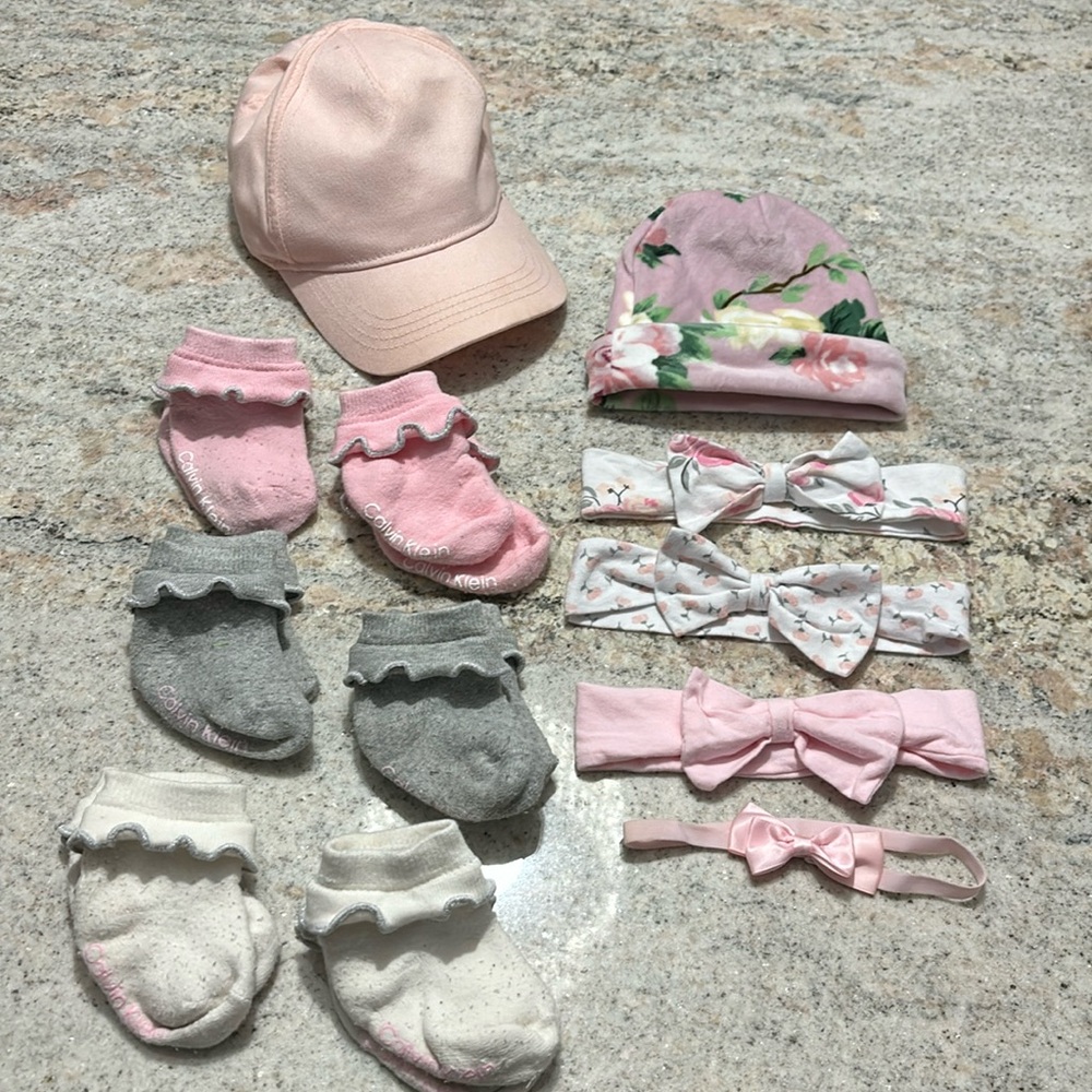 10/$30 Baby Accessories (0-24ms)